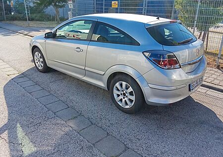 Opel Astra Coupé 1.6 GTC mit Klima