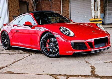 Porsche 991 Carrera 4 GTS Coupé Approved 1Owner 911
