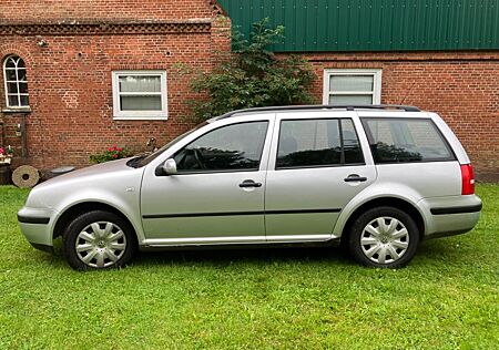 VW Golf Volkswagen 1.4 Basis Variant Basis