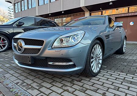 Mercedes-Benz SLK 350 Edition NAVI-XENON-Leder