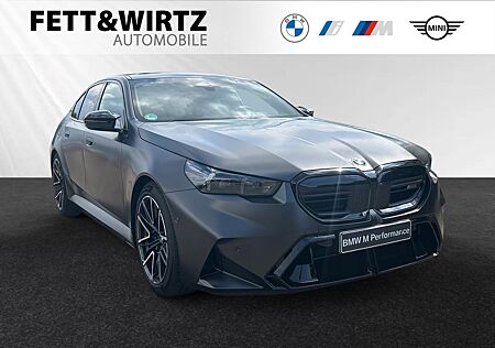 BMW M5 Limousine Bowers&Wilkins|Pano|Stop&Go|MDriveP