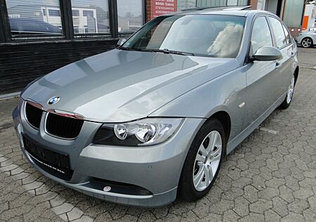 BMW 318i 2.0 Lim. Automatik/Elektr.SD/NAVI/PDC
