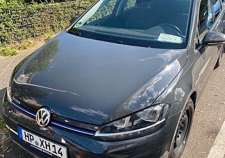 VW Golf Volkswagen 1.5 TGI CNG Sportcombi