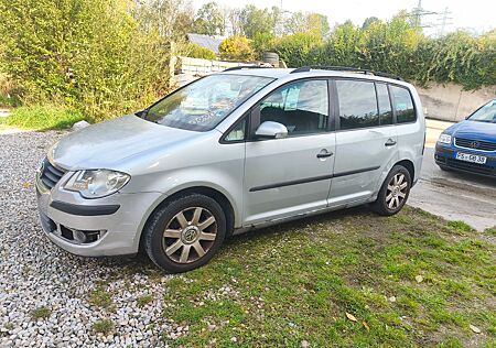 VW Touran Volkswagen 1.9 TDI*7 Sitze*6 Gang*