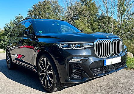 BMW X7 xDrive30d*M-SPORT*PANO*HUD*SKY*TV*STDHZ