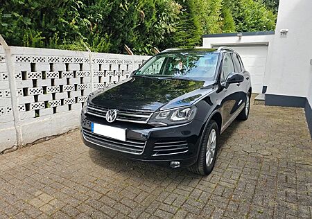 VW Touareg Volkswagen 3.0 V6 TDI Tiptronic BlueMotion Tech...