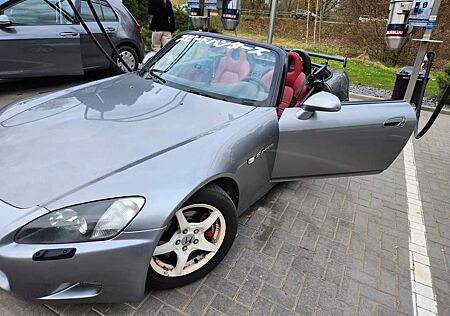 Honda S2000 2.0i LS