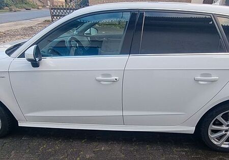 Audi A3 1.4 TFSI e-tron S tron. design Sportback ...