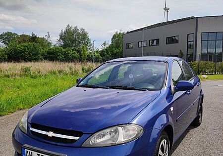 Chevrolet Lacetti 1,4 SE SE Gasanlage (LPG)