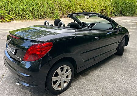 Peugeot 207 CC Cabrio Top Zustand TÜV 07/27
