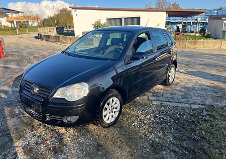 VW Polo Volkswagen IV United