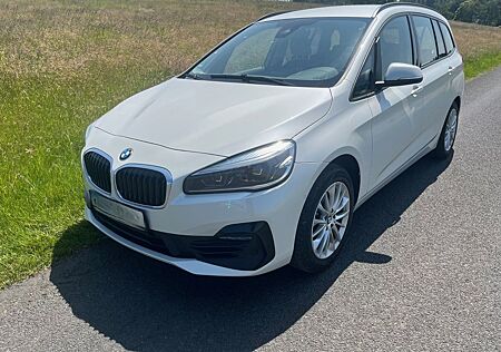 BMW 2er 218 Gran Tourer 218i Sport Line Automatik