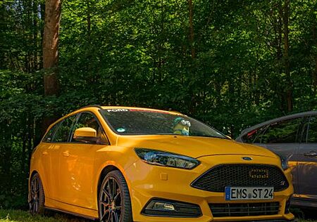 Ford Focus 2,0 EB ST Turnier ST