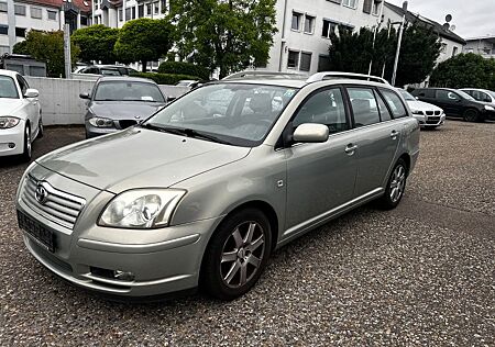 Toyota Avensis Kombi 2.0 Sol - Automaik - Klima -AHK