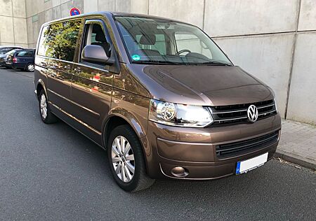 VW T5 Multivan Volkswagen Comfortline Climatr./AHK/Standh.