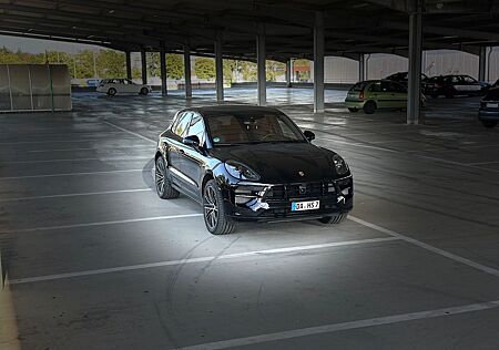 Porsche Macan GTS *VOLL*STANDH.*CHRONO*GARANTIE*