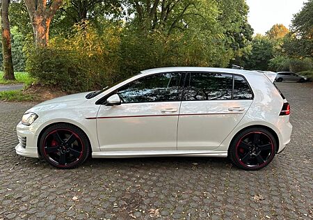 VW Golf Volkswagen 7 GTI Performance | OETTINGER 300 PS | V