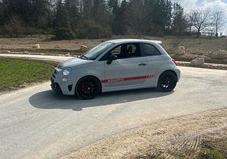 Abarth 500 595 Competizione