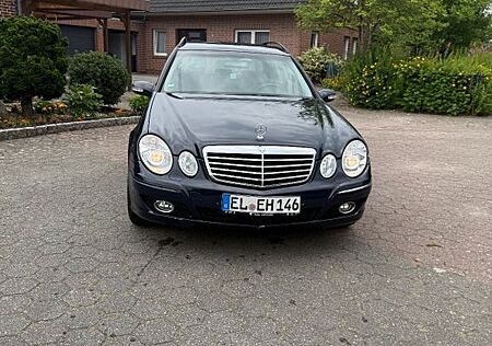Mercedes-Benz E 220 CDI T CLASSIC Classic