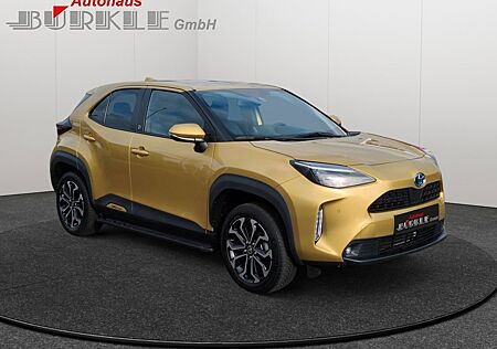 Toyota Yaris Cross Hybrid 1.5l Team Deutschland +ALLWET