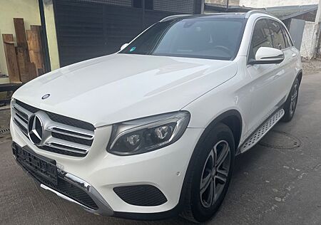 Mercedes-Benz GLC 250 d 4Matic Panorama*Leder*Kamera*