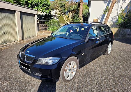 BMW 318i touring E91