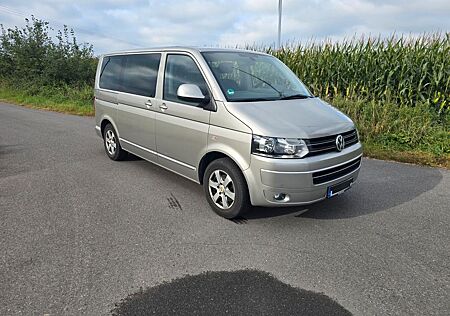 VW T5 Multivan Volkswagen Highline