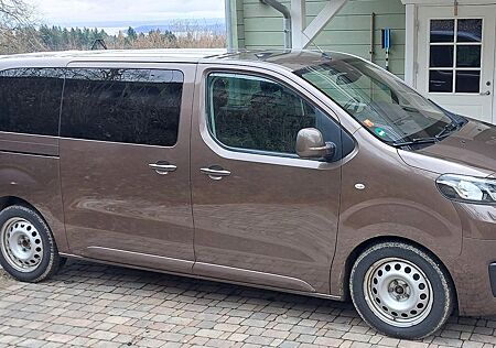 Toyota Pro Ace Proace (Verso) 2,0-l-D-4D 110kW L1 Family Co...