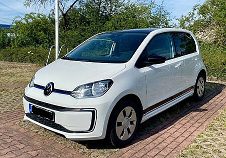 VW e-up! Volkswagen e-up! Style Edition mit GTI Streifen UVP 27.895€