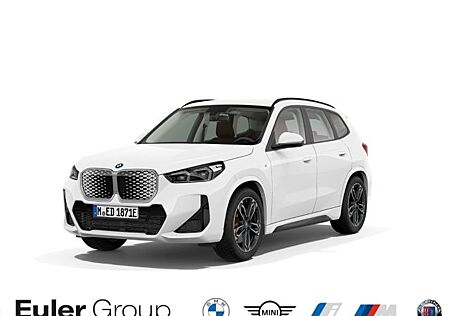 BMW iX1 eDrive 20 Sportpaket AD Navi Digitales Cockp