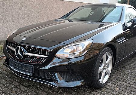 Mercedes-Benz CLC 200 SLC 200 Navi Pano Leder