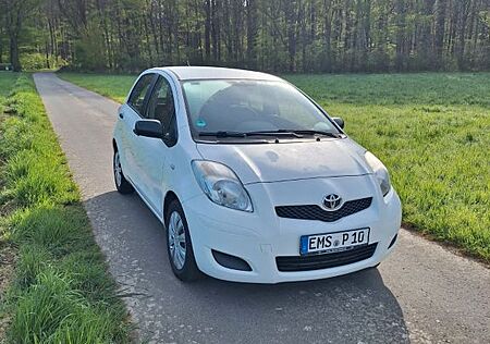 Toyota Yaris Diesel | 5-Türer | EZ 06/2010 - TÜV