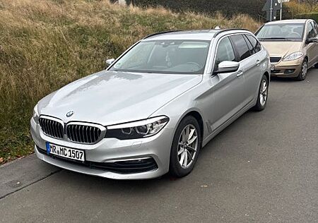 BMW 530d xDrive Touring A -