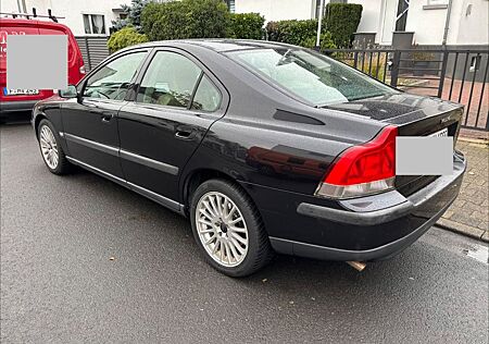 Volvo S60 2.4 -
