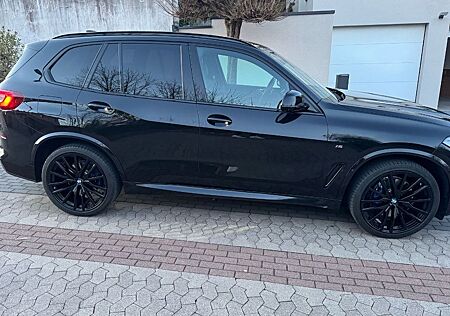 BMW X5 xDrive30d /M-Paket/Pano/HUD/H&K/Garantie