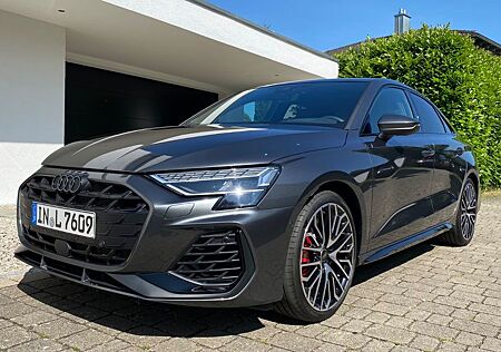Audi S3 -Akrapovic-LED-Matrix-Panorama