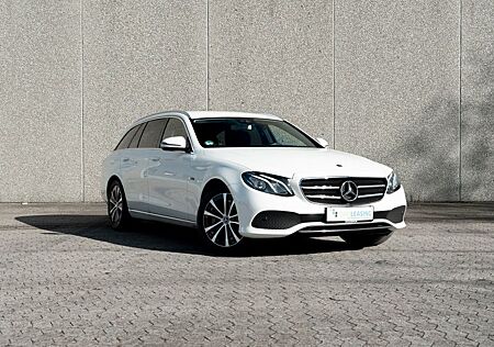 Mercedes-Benz E 220 E 220d T AVANTGARDE Autom. AVANTGARDE