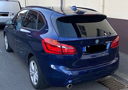 BMW 2er 225xe Active Tourer Hybrid tolle Ausstattung!