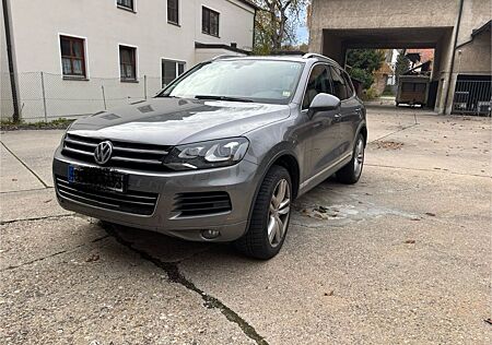 VW Touareg Volkswagen 3.0 V6 TDI 150kW Tiptr BlueMotion Te...