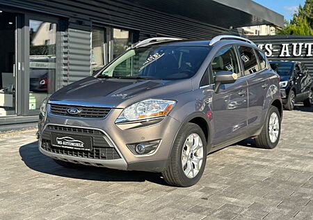 Ford Kuga Champions 2.0TDCI-4x4-Pano.Si.Hzg.-Navi-AHK