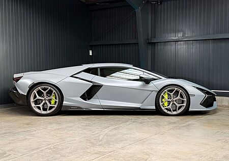 Lamborghini Revuelto Grigio Telesto (Ad Personam) + Garantie
