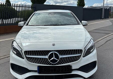 Mercedes-Benz A 200 AMG Line AMG Line