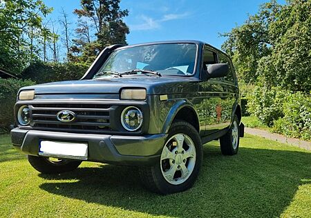 Lada Niva 4x4 Urban