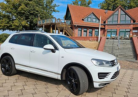VW Touareg Volkswagen 3.0 TDI Vollausstattung 21" TOP ! L@@K