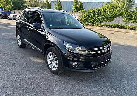 VW Tiguan Volkswagen 2.0 TDI SCR BMT LOUNGE Sport & Style,Navi