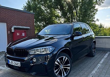 BMW X5 xDrive30d M Packet