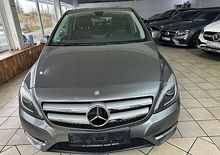 Mercedes-Benz B 200 Avantgarde Leder Camera Xenom AHK