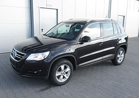 VW Tiguan Volkswagen 2.0TDI BMT Sport&Style *Klima*SHZ*PDC V+H