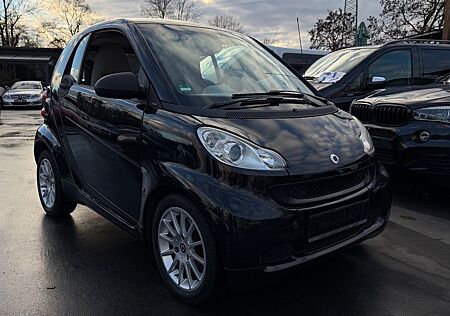 Smart ForTwo coupé 1.0 passion TÜV NEU/KLIMA/SHZ/PANO