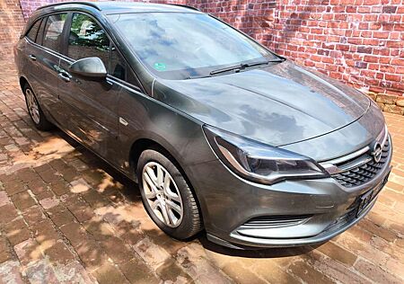 Opel Astra Edition1.6 CDTI Leichter Geräusch